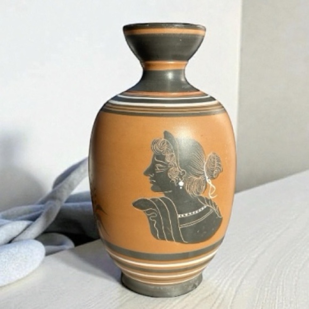 Decorative ceramic vase, designed in the style of Ancient Greek pottery